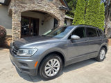 Used 2019 Volkswagen Tiguan SE w/ Panoramic Sunroof Package image 2