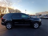 Used 2016 Ford Explorer XLT w/ Equipment Group 202A image 4