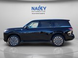 New 2025 INFINITI QX80 Luxe image 2