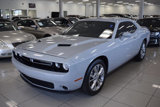 Used 2021 Dodge Challenger SXT image 2