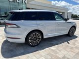 New 2025 Lincoln Aviator Black Label image 2