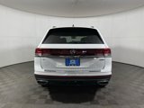 New 2025 Volkswagen Atlas SE image 5