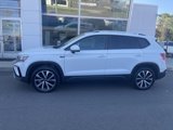 Certified 2022 Volkswagen Taos SE image 2