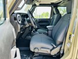 New 2025 Jeep Gladiator Sport image 3