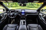 Used 2021 Ford Explorer ST image 2