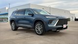 New 2025 Buick Enclave Avenir image 2