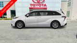 New 2025 Toyota Sienna XLE image 3