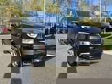 Used 2023 Chrysler Pacifica Limited image 2