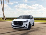 New 2025 Lincoln Aviator Reserve w/ Luxury Package image 2