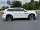 Used 2024 Volkswagen Atlas SEL Premium R-Line image 3
