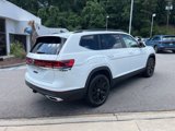 New 2025 Volkswagen Atlas SE image 3
