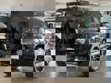 Used 2022 Land Rover Defender 110 X-Dynamic SE image 6