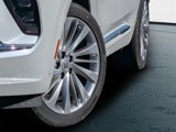 New 2025 Buick Envision Avenir image 2