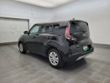 Used 2023 Kia Soul LX image 5