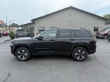 Used 2023 Jeep Grand Cherokee 4WD 4xe image 2