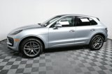 Certified 2025 Porsche Macan image 2