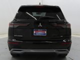 New 2025 Mitsubishi Outlander SE image 4