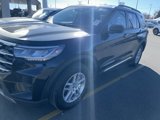 Used 2025 Ford Explorer Active image 2