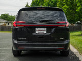 New 2025 Chrysler Pacifica Select image 4