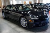 Used 2018 Porsche Panamera image 2