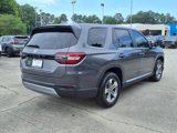 Used 2025 Honda Pilot EX-L image 3