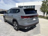 New 2025 Volkswagen Atlas SE image 3