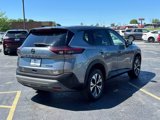 Used 2021 Nissan Rogue SV image 3