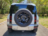 Used 2024 Land Rover Defender 110 S image 6