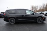 New 2025 Chrysler Pacifica Premium image 4