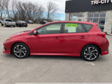 Used 2018 Toyota Corolla iM image 3
