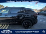 New 2025 Volkswagen Atlas Cross Sport SEL R-Line image 4