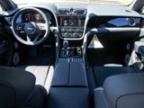 New 2025 Bentley Bentayga image 2