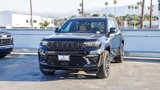 New 2025 Jeep Grand Cherokee Summit image 4