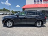 Used 2019 Volkswagen Tiguan SE image 3