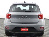 Used 2022 Hyundai Venue SEL image 4