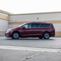 Used 2021 Chrysler Pacifica Touring-L image 4