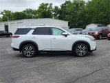 New 2025 Nissan Pathfinder Platinum w/ Cargo Package image 4