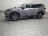 Used 2023 Nissan Rogue S image 2