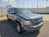 Used 2009 Chevrolet Suburban LTZ image 2