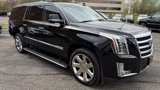 Used 2017 Cadillac Escalade ESV Premium Luxury image 6