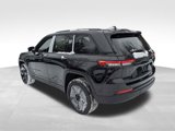 New 2025 Jeep Grand Cherokee Altitude image 5