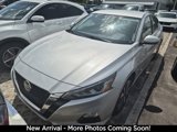 Used 2022 Nissan Altima 2.5 SV image 2