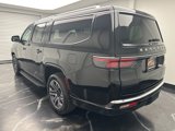 Used 2024 Jeep Wagoneer L Series II image 4