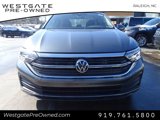 Used 2024 Volkswagen Jetta SE w/ Panoramic Sunroof Package image 2