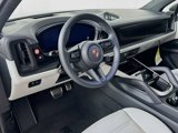 New 2026 Porsche Cayenne GTS image 4