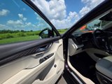 Certified 2023 Buick Envision Avenir image 3