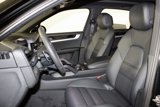 Used 2025 Porsche Cayenne image 5