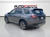 Used 2025 Honda Pilot Touring image 5