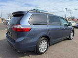 Used 2017 Toyota Sienna XLE Premium image 5
