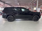 New 2025 Jeep Grand Cherokee L Altitude image 6